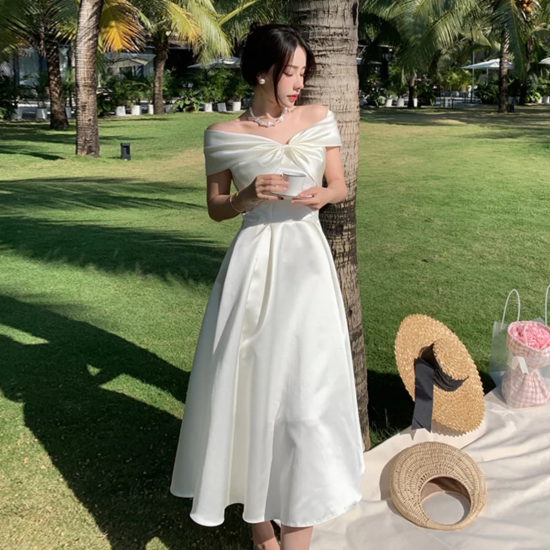 Französisch Satin schulter frei Geburtstag Abendkleid langes Kleid Abendkleid kann zu gewöhnlichen Zeiten Tube Top Bow Fairy Kleid getragen werden