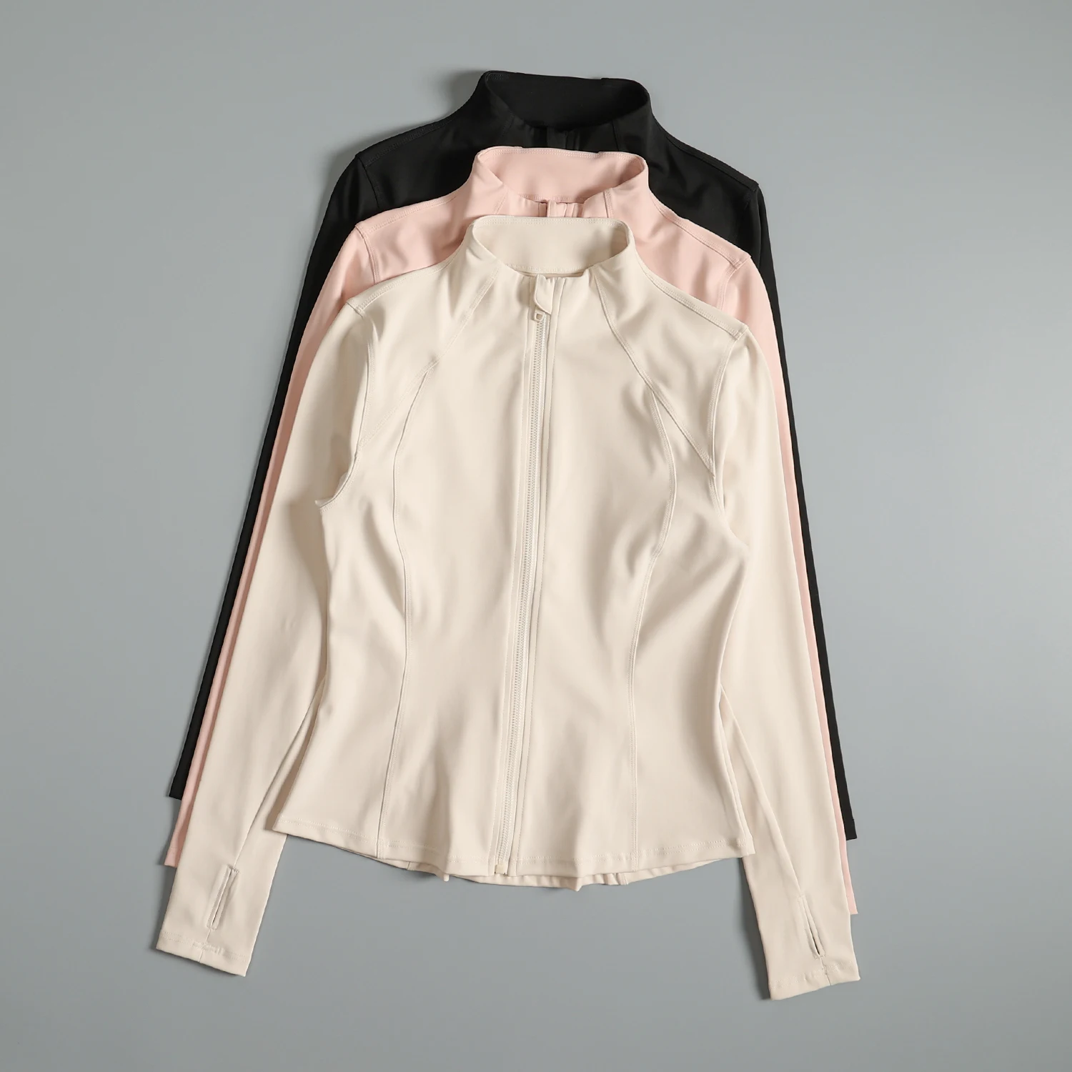 معطف رياضي للنساء في الخريف والشتاء بياقة واقفة ومقاوم للرياح والجري واللياقة البدنية وأكمام طويلة وتنحيف عالي المظهر
