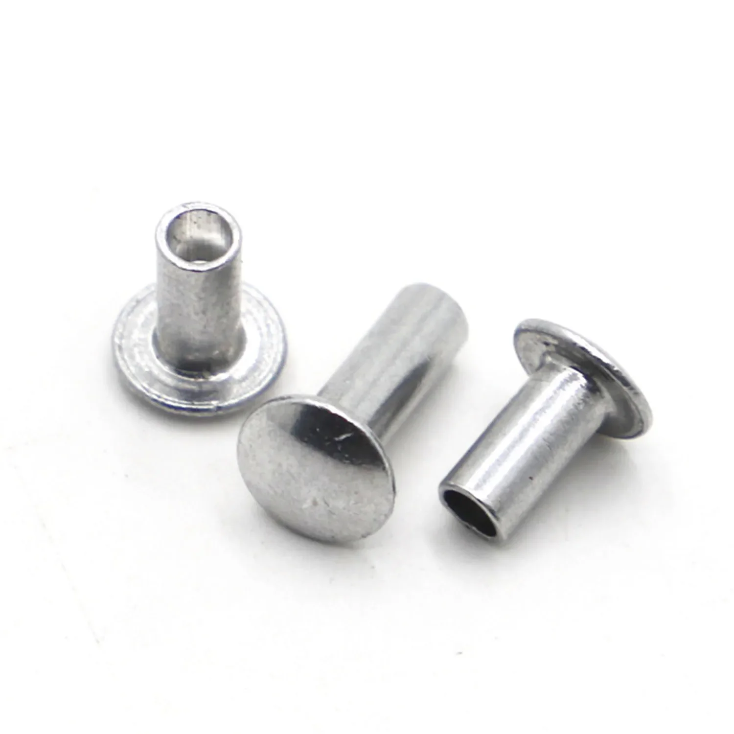 10-50個M2M2.5M3 M4 M5 M6 GB873アルミニウムラウンドフラットトラスヘッドハーフセミホローシャンクリベット直径2-6mm長さ3-30mm