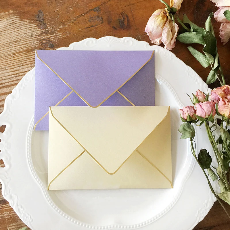 10 pçs/lote Ouro Stamping Envelopes Criativas Bonito Macaron Cor Envelope Envelope Do Convite Do Casamento de Papel Kawaii