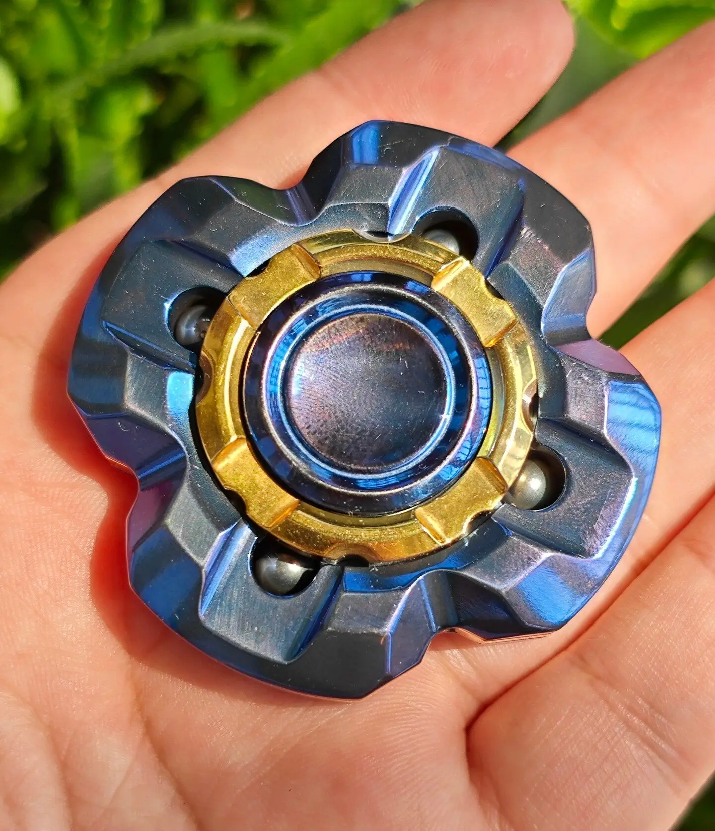 Used EDC TQ Blue Gold Titanium Steel Large Discus Gyro Edc, Titanium Main Body Baked Blue, Steel Armor Plate Gold-plated