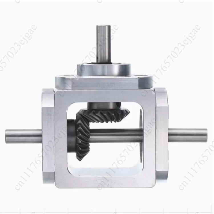 Cross commutator right angle transmission reverse gear helical gearbox reduction ratio 1:1 dual output shaft