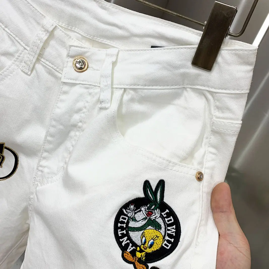Sommer männer Elastische Weiße Denim Shorts Schlank Trendy Marke Kleine Fuß Fünf-punkt Hosen Casual Hosen Reithose Kurze Jeans shorts