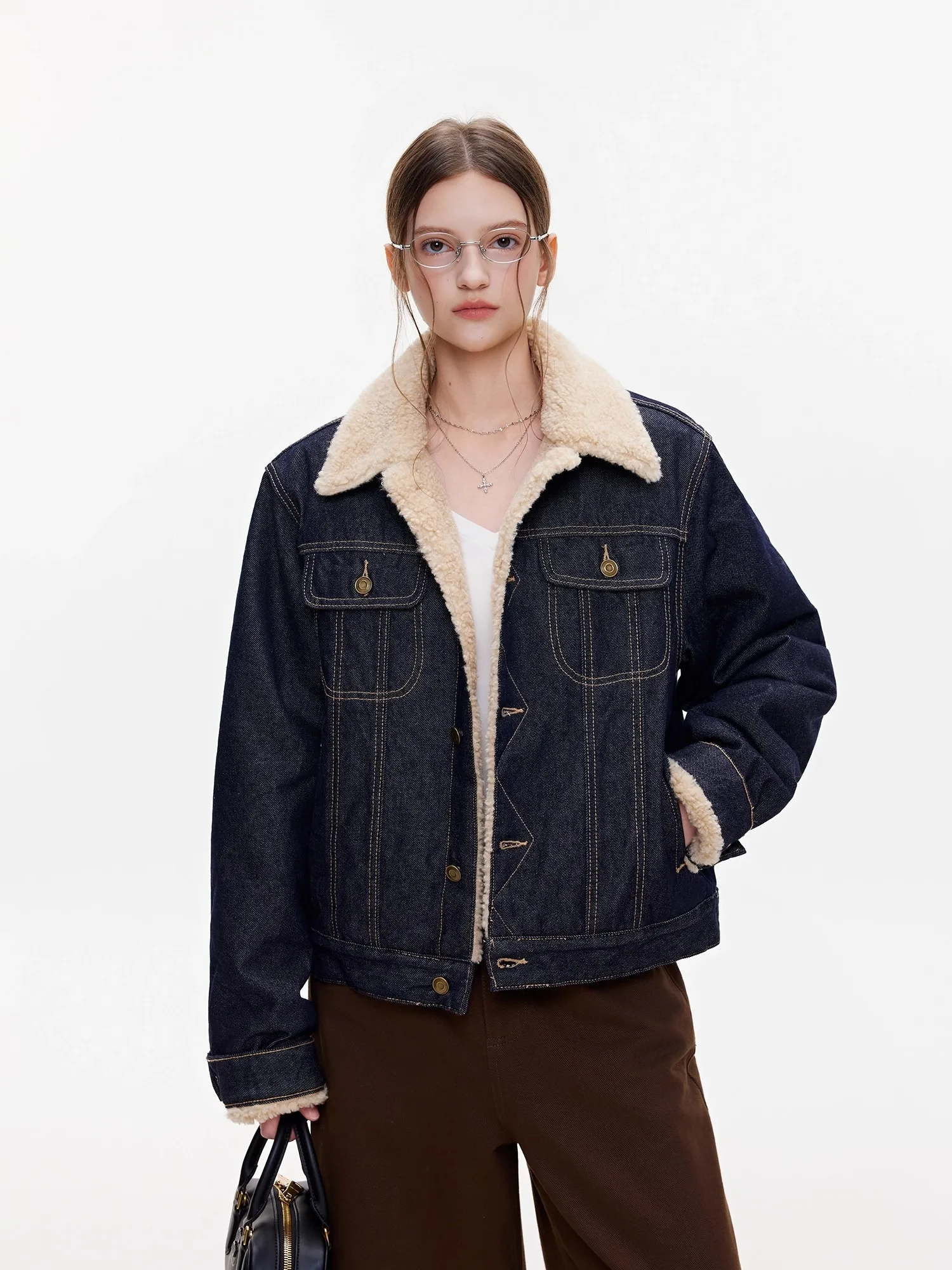 

Джинсовые пальто женские с ромбовидным мехом плюшевые женские зимние бархатные стеганые на пуговицах облегающая верхняя одежда городские повседневные сборные куртки Femme