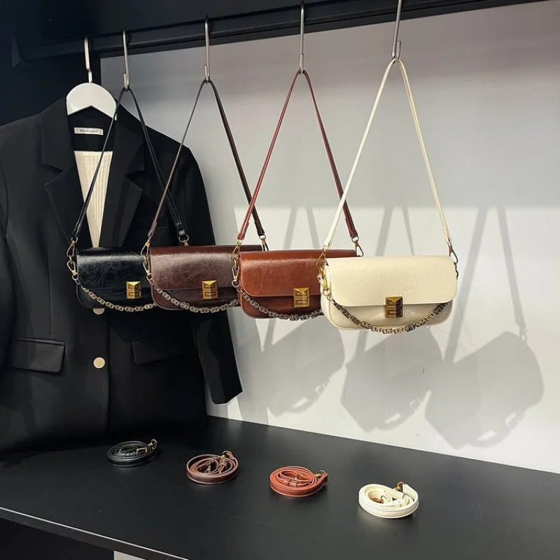 

Fashionable Ladies Hand Bags Made Of Premium Leather Featuring Casual Paris Refined Style​