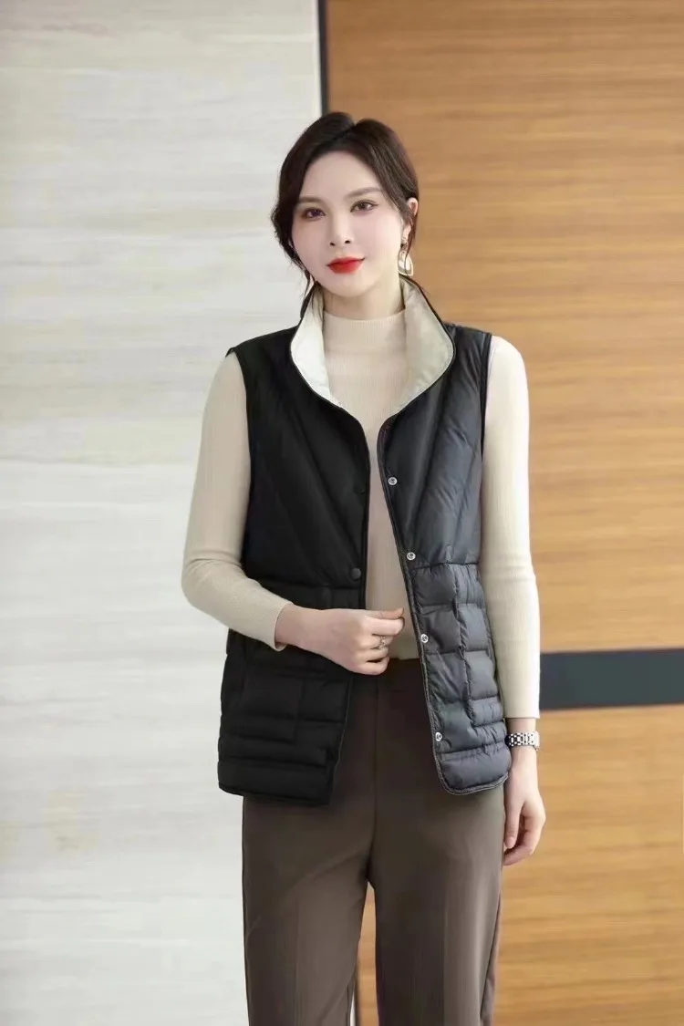 Autumn and Winter New Sleeveless Vest Down Jacket Women 90% White Duck Down Fashion Slim Fit 2024 Women Vest Jacket Coat