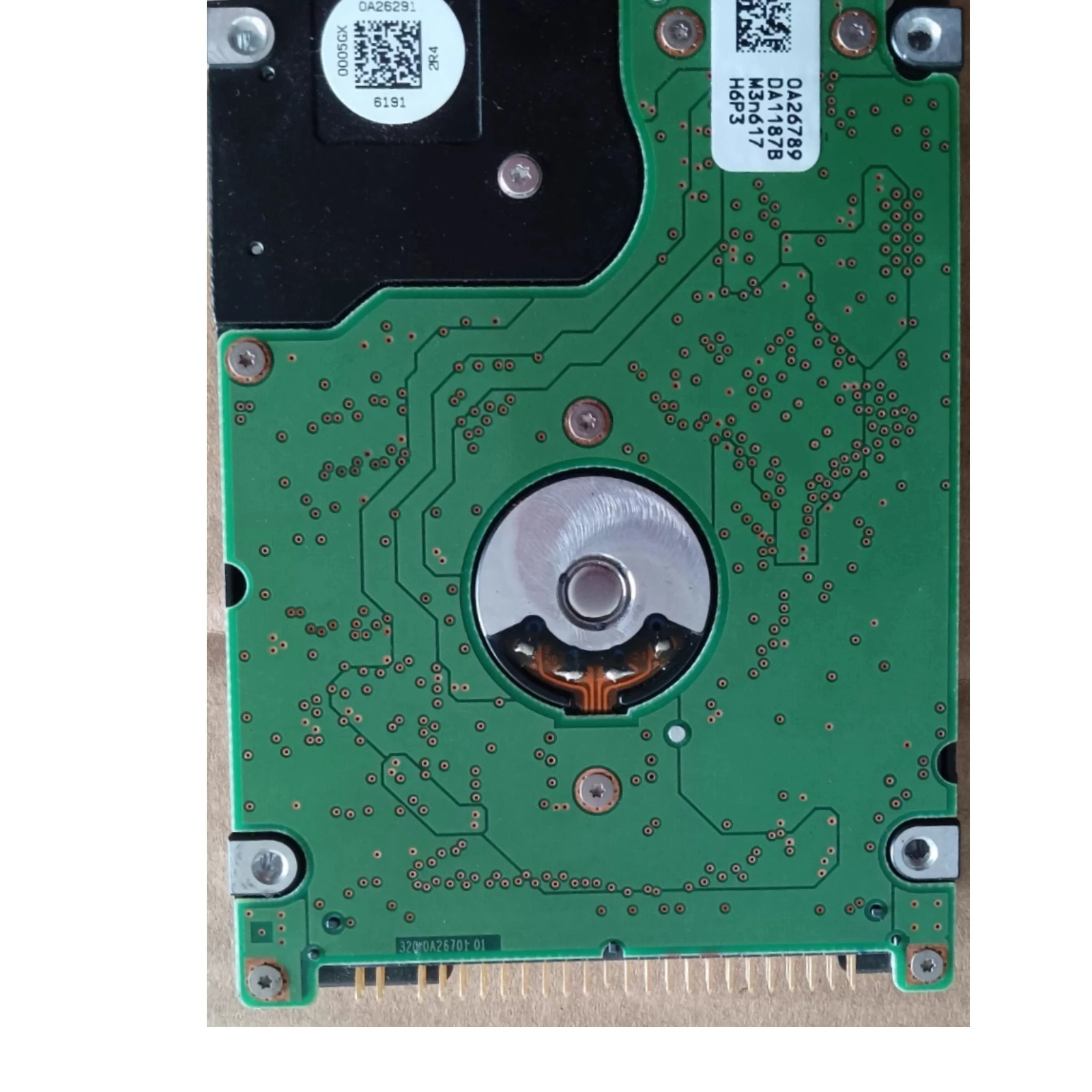 ฮาร์ดดิสก์ไดรฟ์ IDE 320G รุ่น Q6683-67030 เหมาะสำหรับเครื่องพิมพ์ HP DesignJet T610 T1100