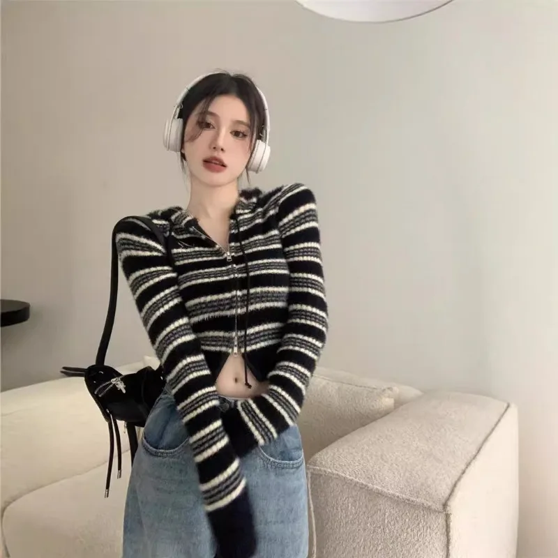 2024 Autumn and Winter New Popular Short Style Lazy Style Striped Hooded Knitted Sweater Cardigan Jacket Female Clothing