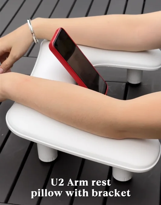Supply OEM Eco-friendly Stain-resistant U-Shape Nail Hand Pillows Cushions Adjustable Height Soft Touch Luxury Salon Use