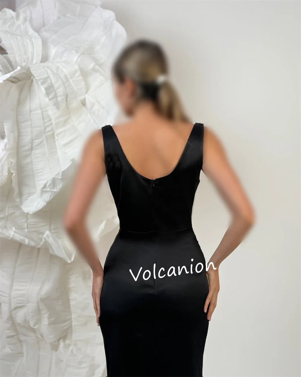 Customized Charmeuse Pleat Sequined Sheath Square Neck Midi Dresses Bespoke Occasion Homecoming Classic Retro Sparkle