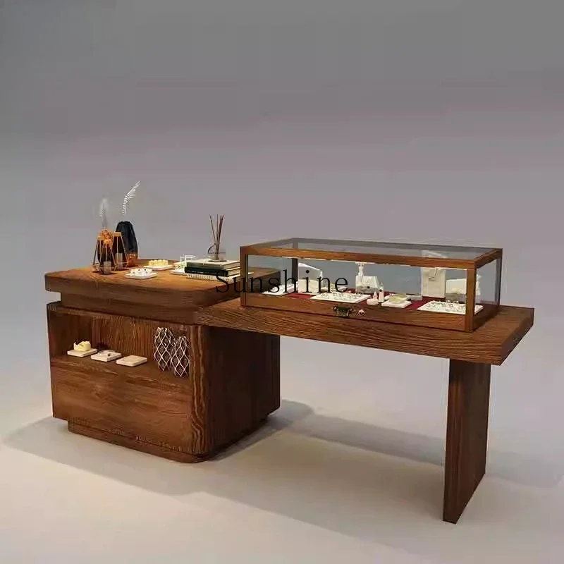 Medieval goods sample rack, locker, bronze jewelry necklace, running table display  FT