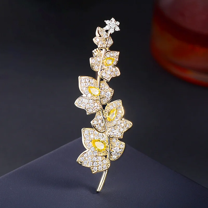 Exquisite Chinese Style Auspicious Lucky Flower Branch Brooch Gold Tone Full Paved Zircon Elegant Blessing Lapel Pin For Women