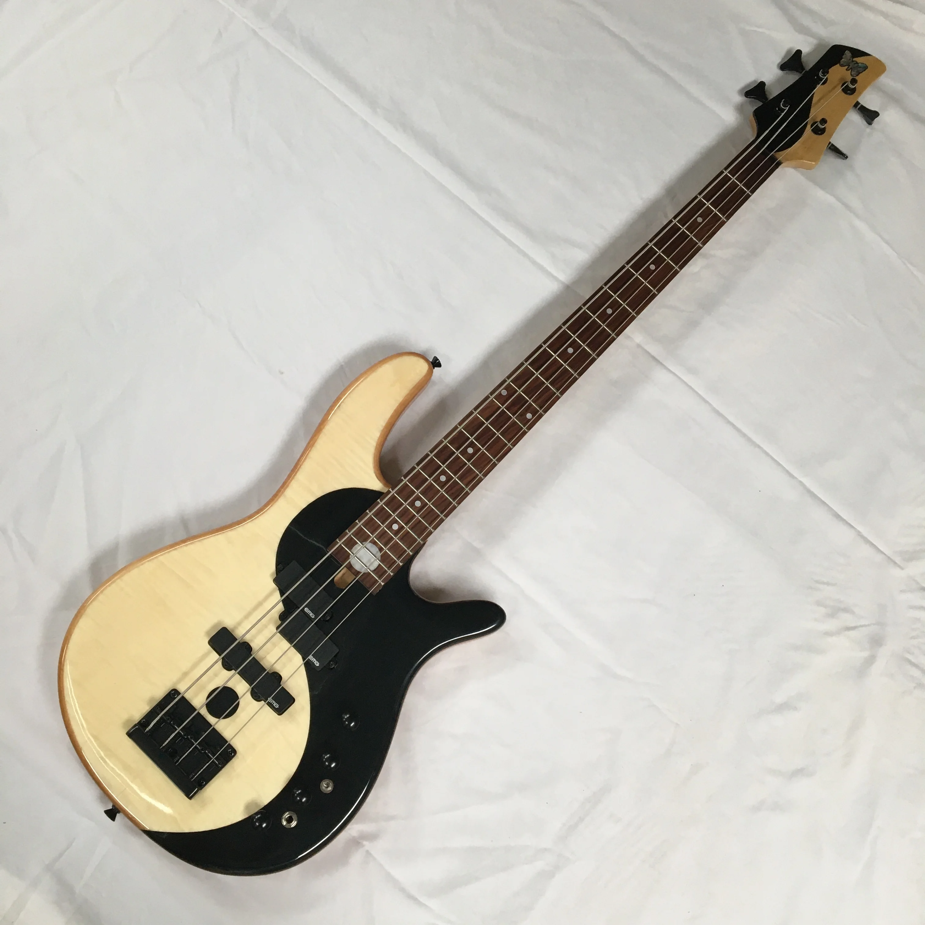 

Custom Bass Electric Bass 4strings Yinyang Natural Wood Color Basswood Body Maple neck Rosewood Fretboard