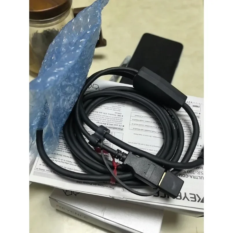 1 шт. новый в упаковке сканер штрих-кодов KEYENCE SR-700 # familitrade