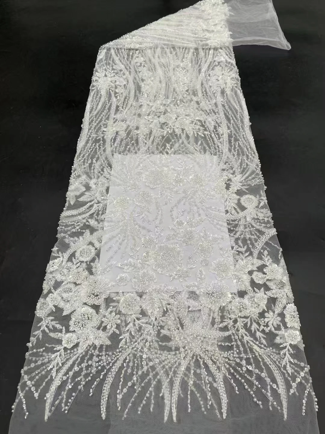 

High-quality African sequins beaded tube lace fabric, embroidery French tulle lace Nigerian wedding 5 yards