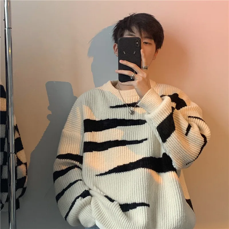 TRSYPHXM Sweater men's contrasting zebra print outerwear knitted sweater fashionable and versatile Korean version thread jacket