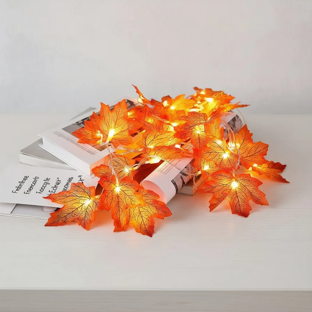 

Светодиодные гирлянды с красным кленовым листом, на батарейках, для осеннего и Хэллоуина