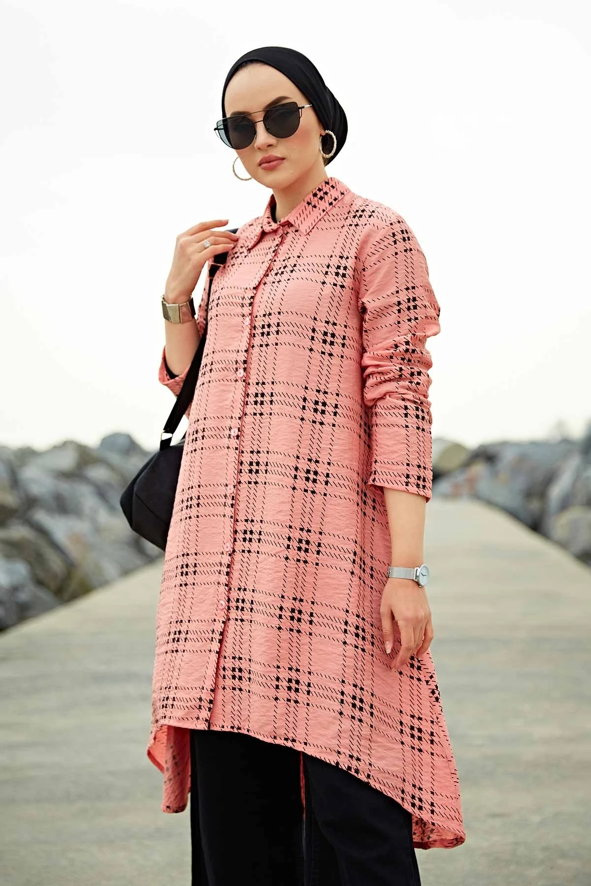 Patterned Asymmetrical Cut Shirt TH-Powder