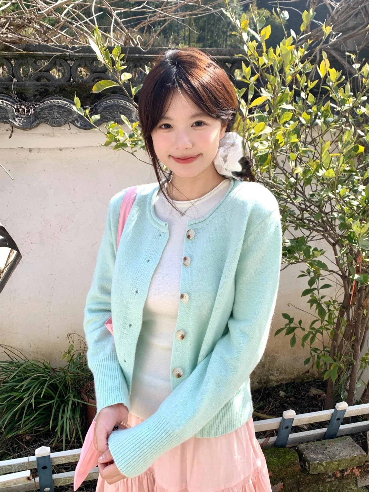 

Новый женский комплект Sweet Sle Spring Dr 2026: милый повседневный свободный костюм-двойка с юбкой А-силуэта с высокой талией и длинными рукавами