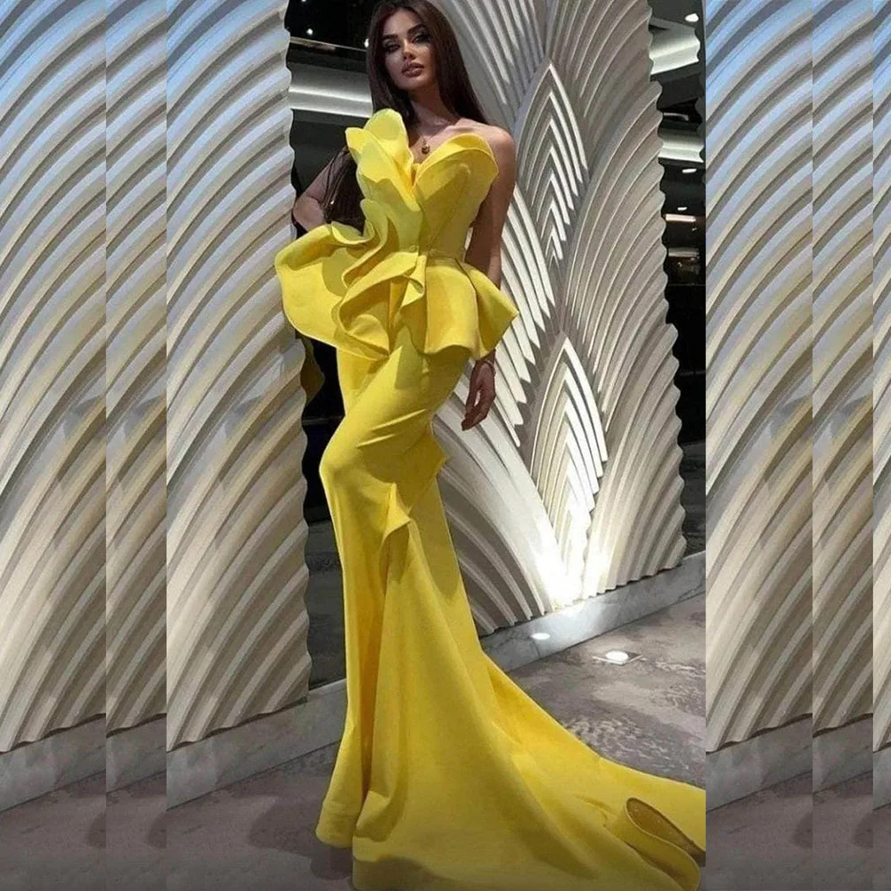 Chic Strapless Yellow Evening Dress for Women Sleeveless Chapel Train Floor Length Gowns Special Occasion Prom Dress Vestidos