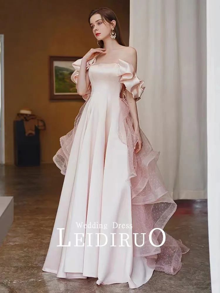 Elegante vestido de baile de cetim rosa fora do ombro sem alças sem mangas renda destacável saia a linha até o chão vestido de festa formal