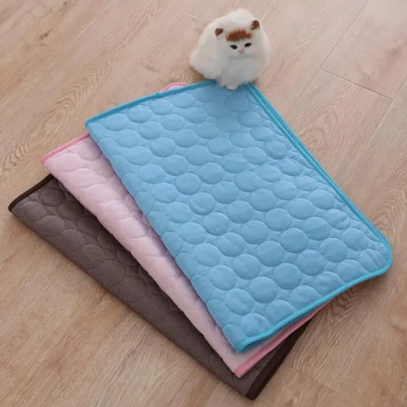 Wholesale Comfortable Cooling In Size Cat Dog Cool Mat Pets Bed Cushion Pet Cushion