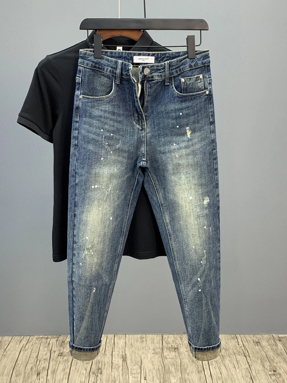 

Новые мужские джинсы Slim Fit на весну-осень с эффектом потертости и расплесканных красок, прямые брюки в стиле High Street Casual