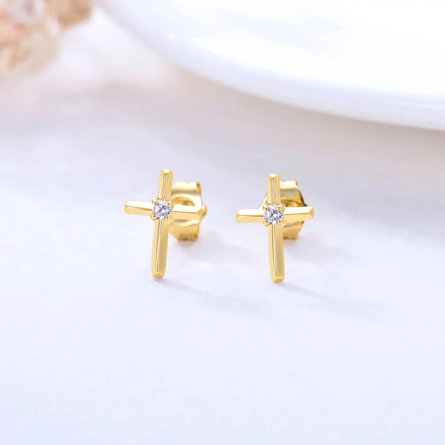 Yfn 14K Goud Kleine Cross Stud Oorbellen Voor Vrouwen Real Originele Real Gold 14K Religieuze Sieraden Geschenken Voor tieners Meisjes