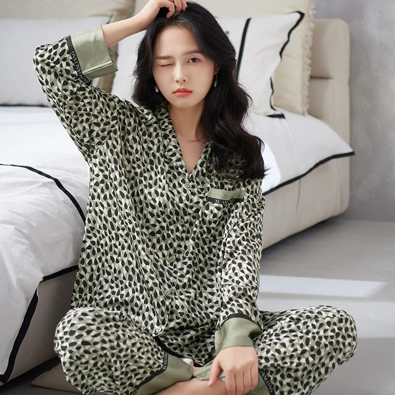 

Womens Silk Satin Pajamas Set Turn-down Collar Pyjamas Long Sleeves Leopard Print Female Sleepwear Spring Homewear Home Services