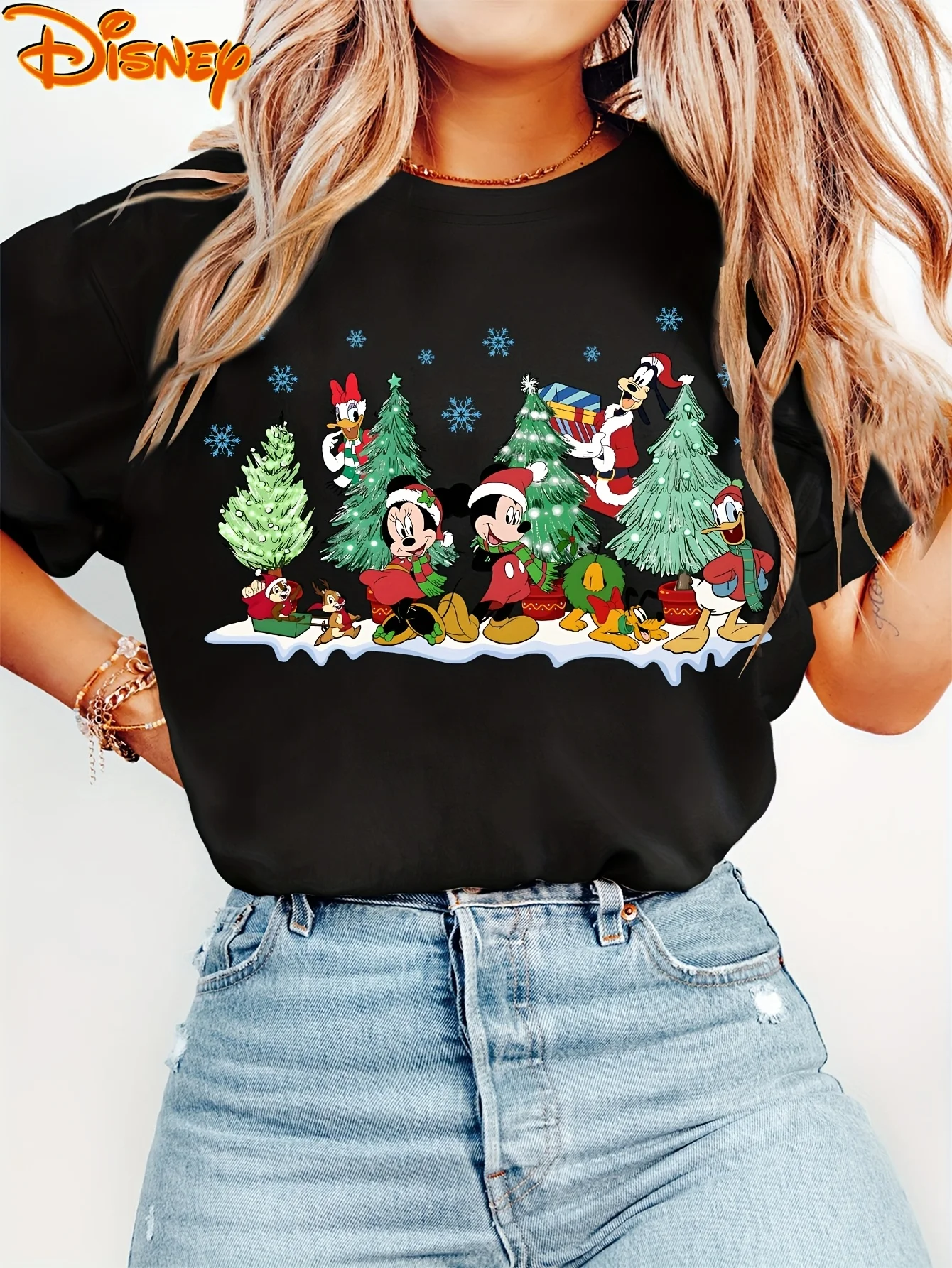 

Disney Trendy Casual Mickey and Minnie Mouse Christmas T-shirt Retro Cotton Short Sleeve Round Neck Loose Casual Top for Men