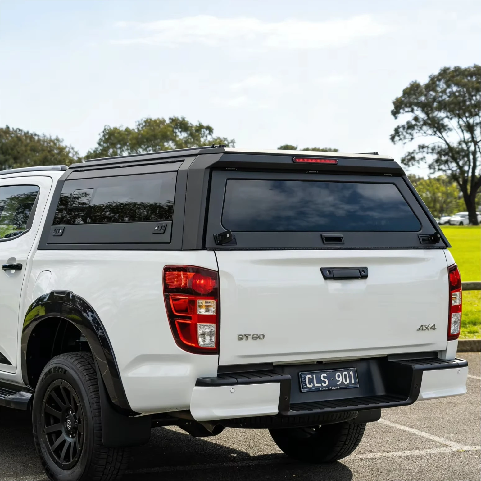 

Premium Manufacturer Stable Performance Truck Canopy Durable Rustproof Stable Pickup Topper Hard Shell for Ranger MAZDA BT50