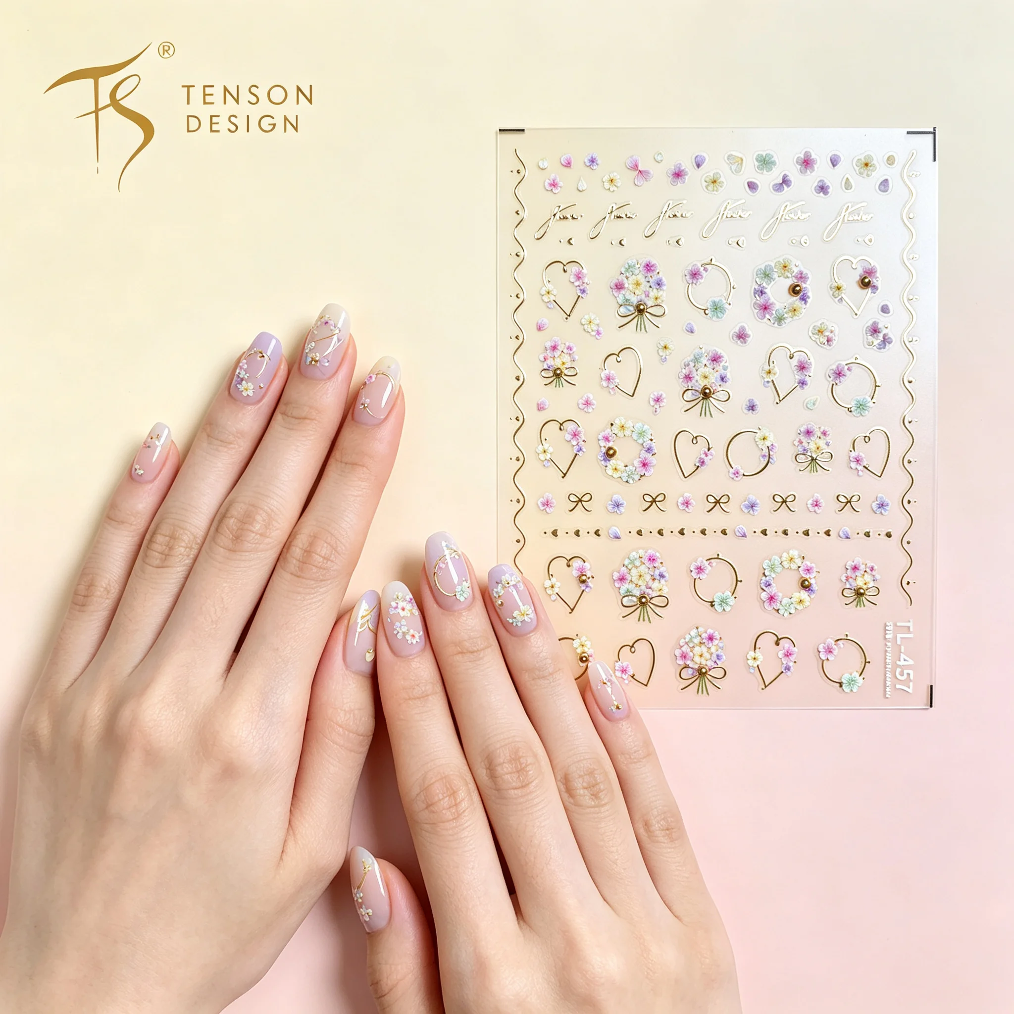 ملصقات أظافر ثلاثية الأبعاد من - مراجعة Nail Art Elegan وسعره