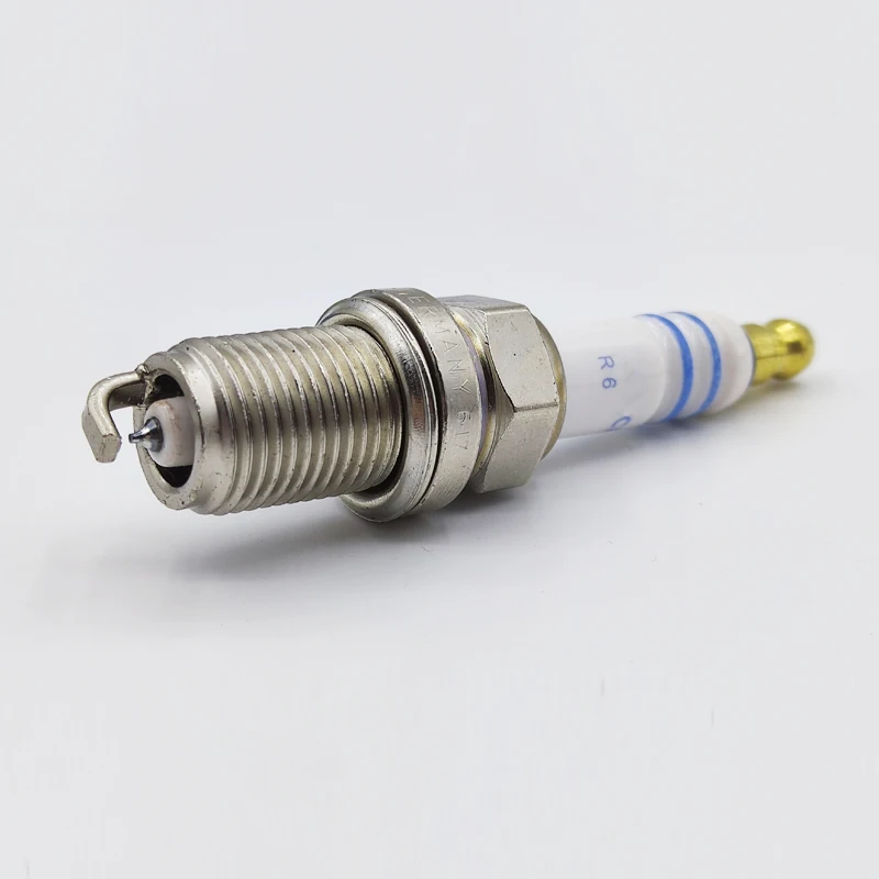 

4 шт. FR8DPP33 + 0242230500 0041591903 платиновая Свеча зажигания для Mercedes Benz Chrysler Kia Toyota 0031599403 FR8DPP33