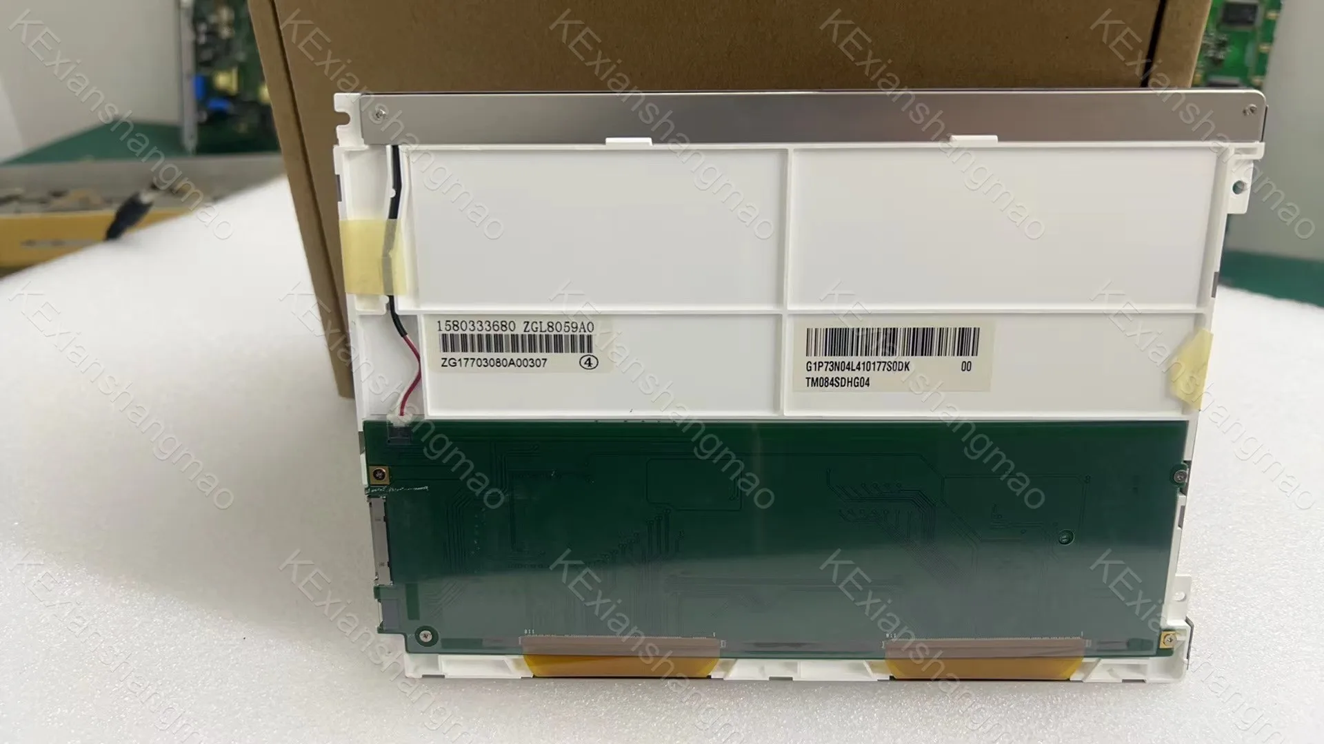 

The original display screen is tested to be normal and has a 1-year warranty. G084SN03 V.0 TM084SDHG04