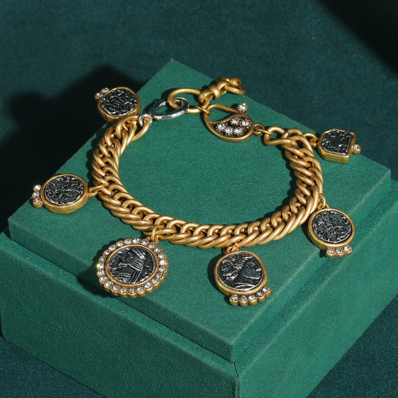 

Vintage Ancient Coin Bracelets Antique Avatar Full Rhinestone Charm Pattern Retro Style 2026 New Trend Party Daily
