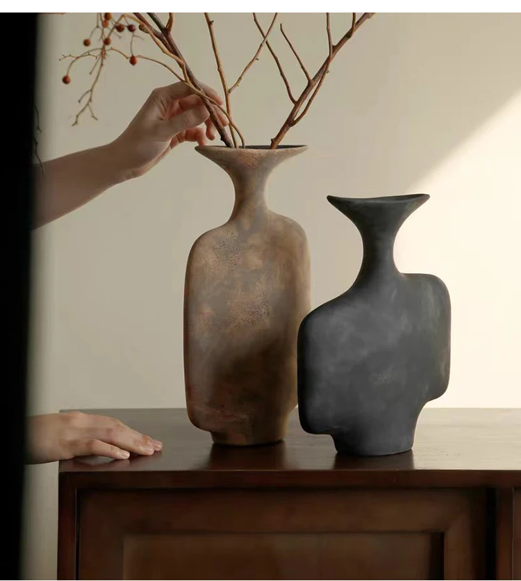 

Modern Luxury Art Resin Creative Decorative Vase Home Decor Art Desktop Office Home Interior Decor Flower Vase