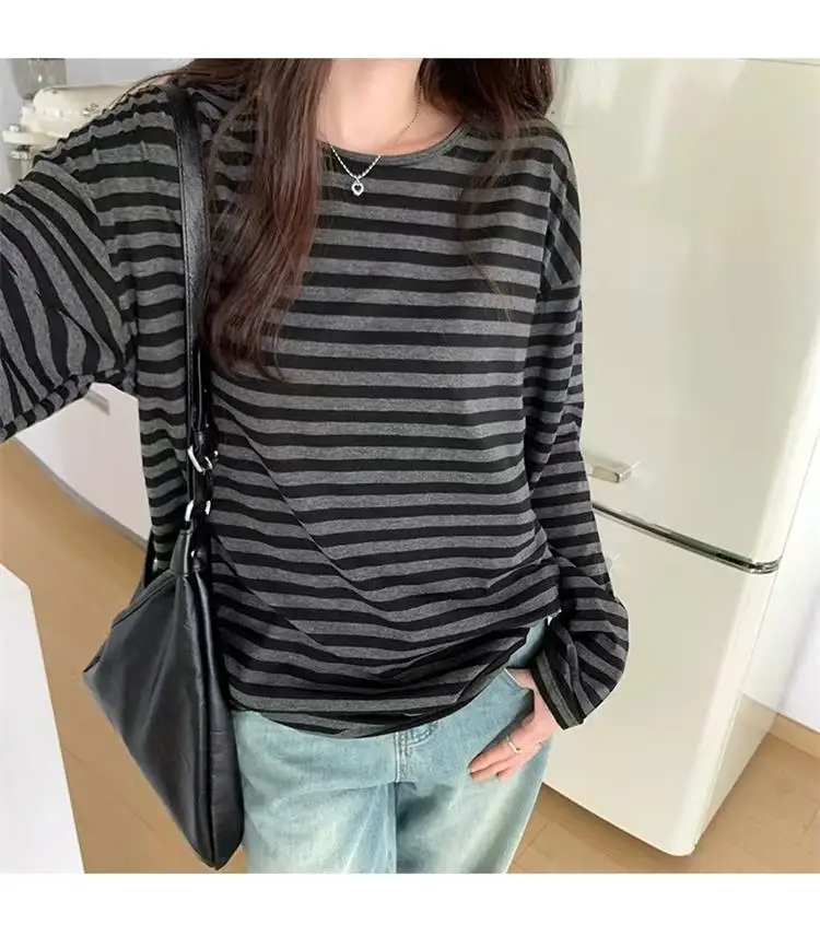 Herbst Frauen Harajuku Gestreiften T-shirt Lange Hülse O-ansatz Casual Oversize Top Femme Streetwear Schwarz Grau Lose Straße Tops Y2K – Detail 4
