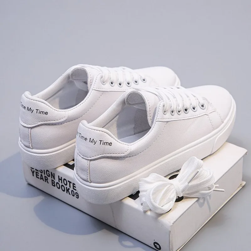 

BOMO White Skateboard Shoes for Women Fashion Korean Style Simple Breathable Solid Colour Sneakers Women Casual Female Shoes