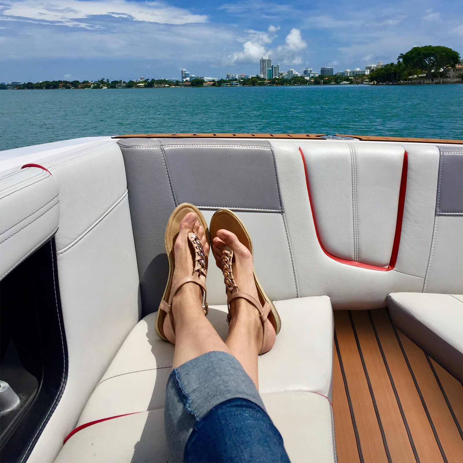 

EVA Non slip Deck Pad for Yacht Boat Flooring 2400x450mm UV Heat Salt Proof Self adhesive Easy Cut Maintain Brown Black