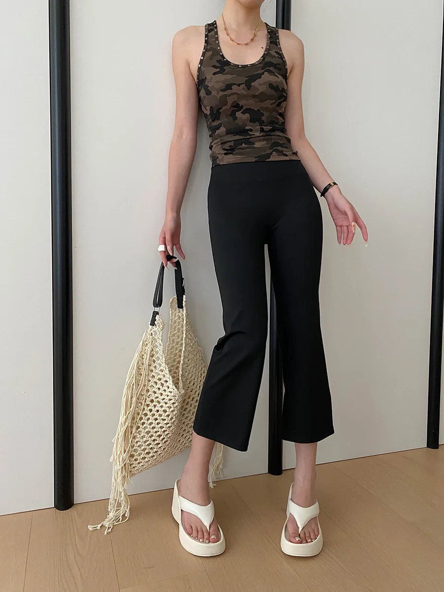 Sommerliche Damen-Yogahose in Uni-Farbe mit hoher Taille, Po-Lifting-Effekt, schmaler Passform, Bambusfaser-Beinen und leicht ausgestelltem Schnitt – Detail 19