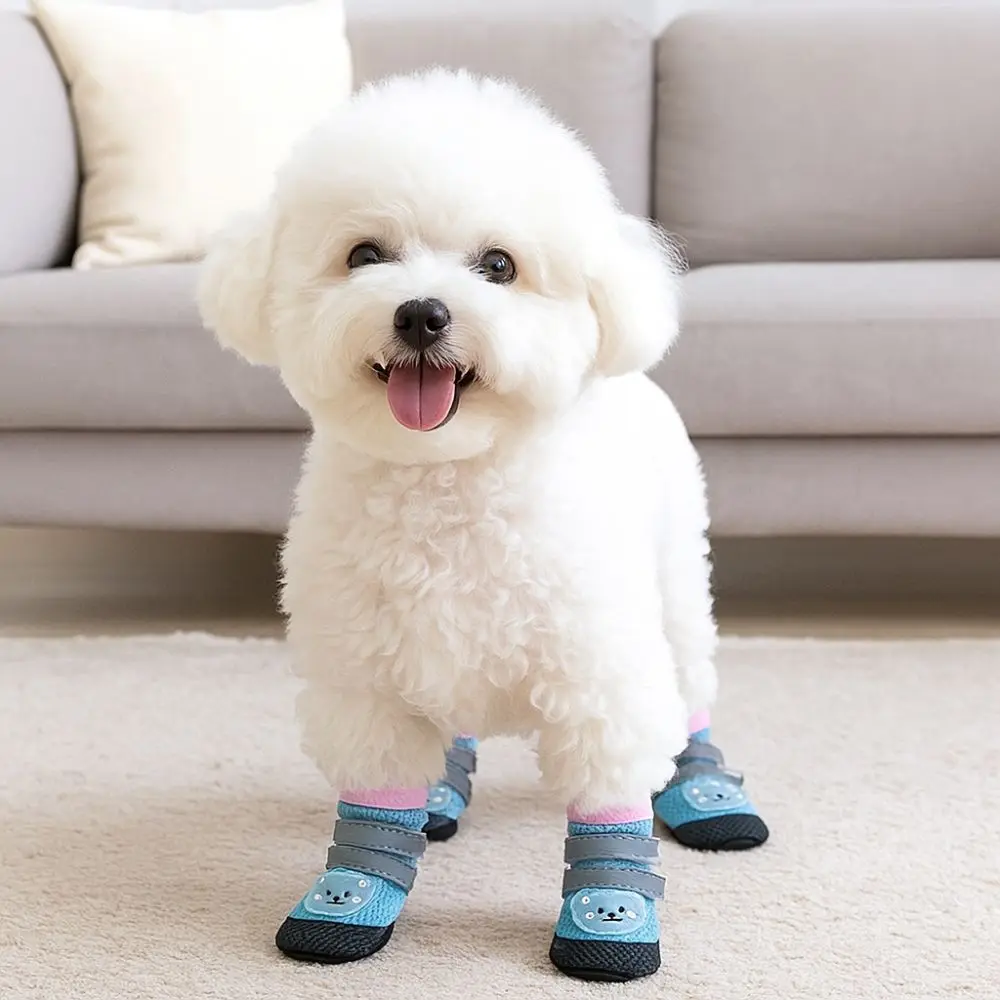 

4Pcs/Set Lightweight Breathable Dog Mesh Shoes Adjustable Wear-resistant Anti-Slip Dog Boots Reflective Dog Footwear Camp