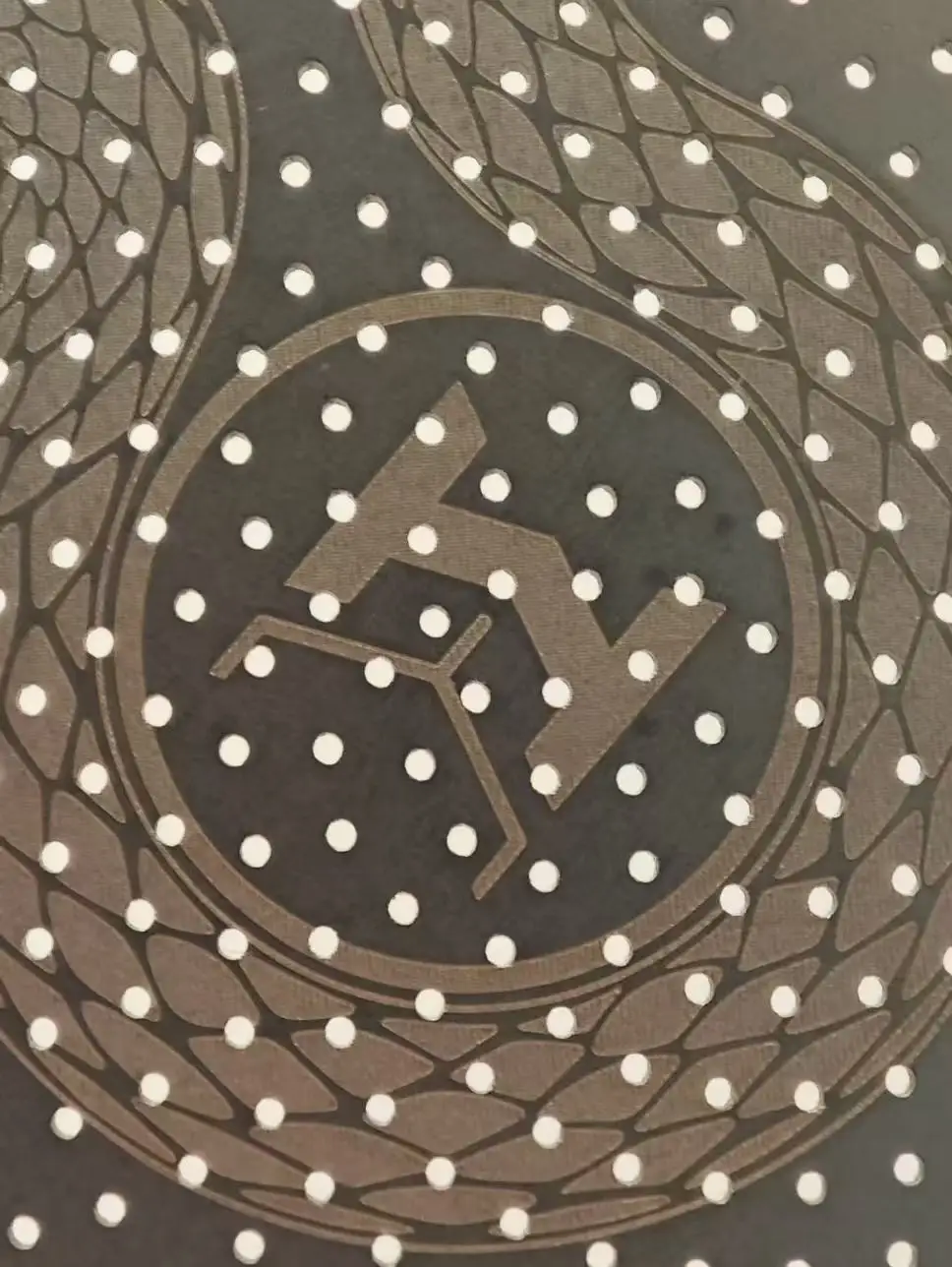 Yuhoo Black Mamba Laser Precision Secondary Water Separation Network Fibonacci Sequence Hole Arrangement 304 Stainless Steel view 5