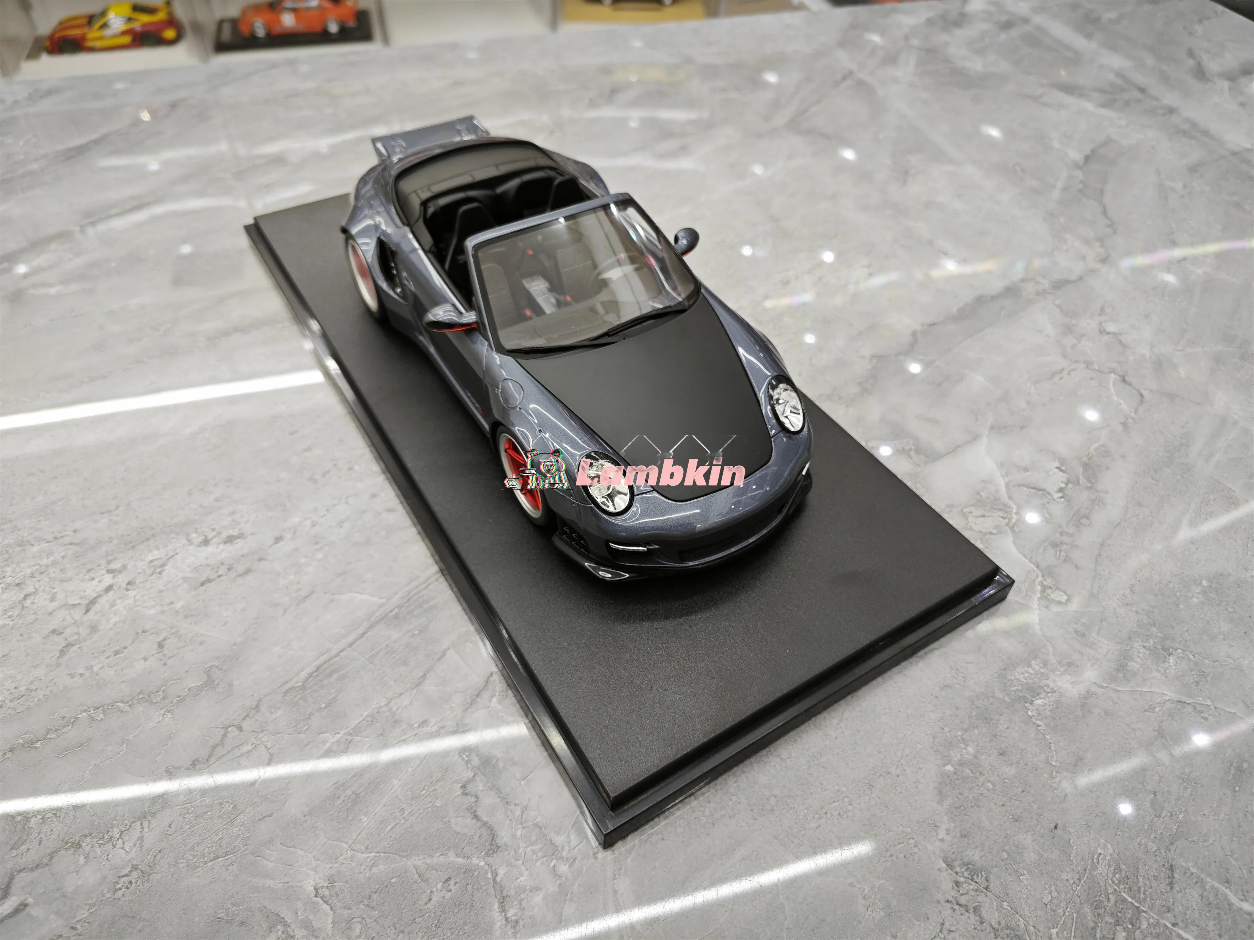 Modèle de voiture de simulation LightSpirit, 1:18, 997 LB Wide Body, édition limitée, cadeau de collection, ornement l'inventaire, nouveauté