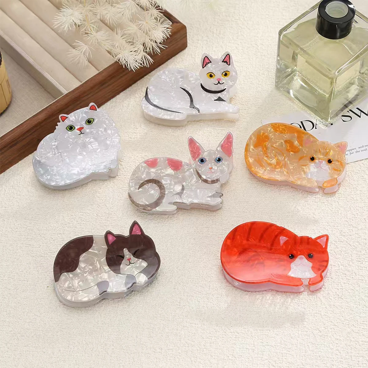 1pc cute and sweet cartoon orange cat Muppet kitten hairpin advanced sense back head hairpin shark clip hair claw