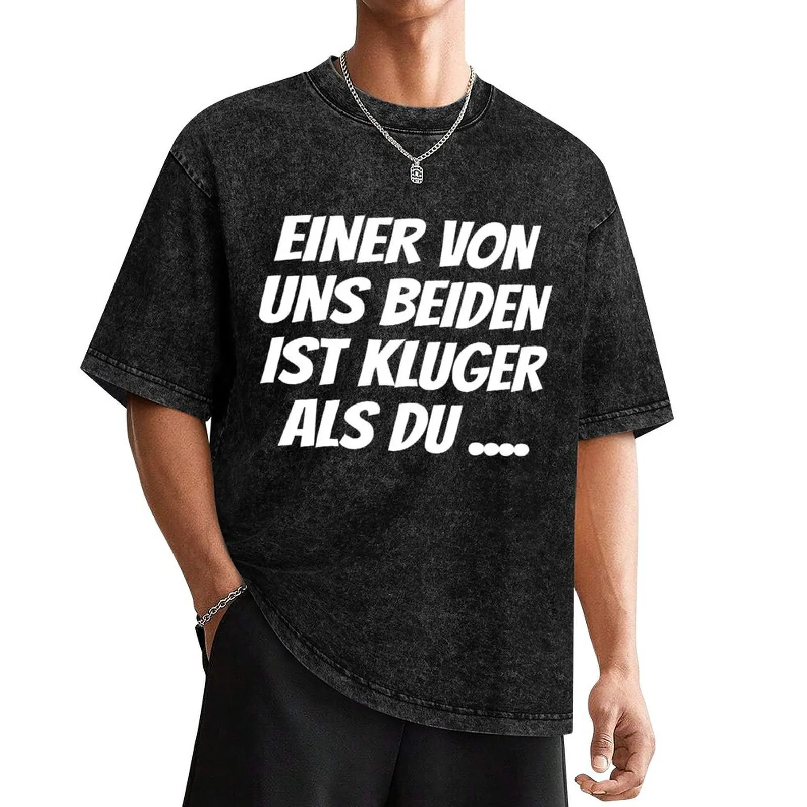 Einer Von Uns Beiden Ist Klüger Als Du, einer von uns beiden ist klüger als du shirt T-Shirt graphics vintage t shirt men