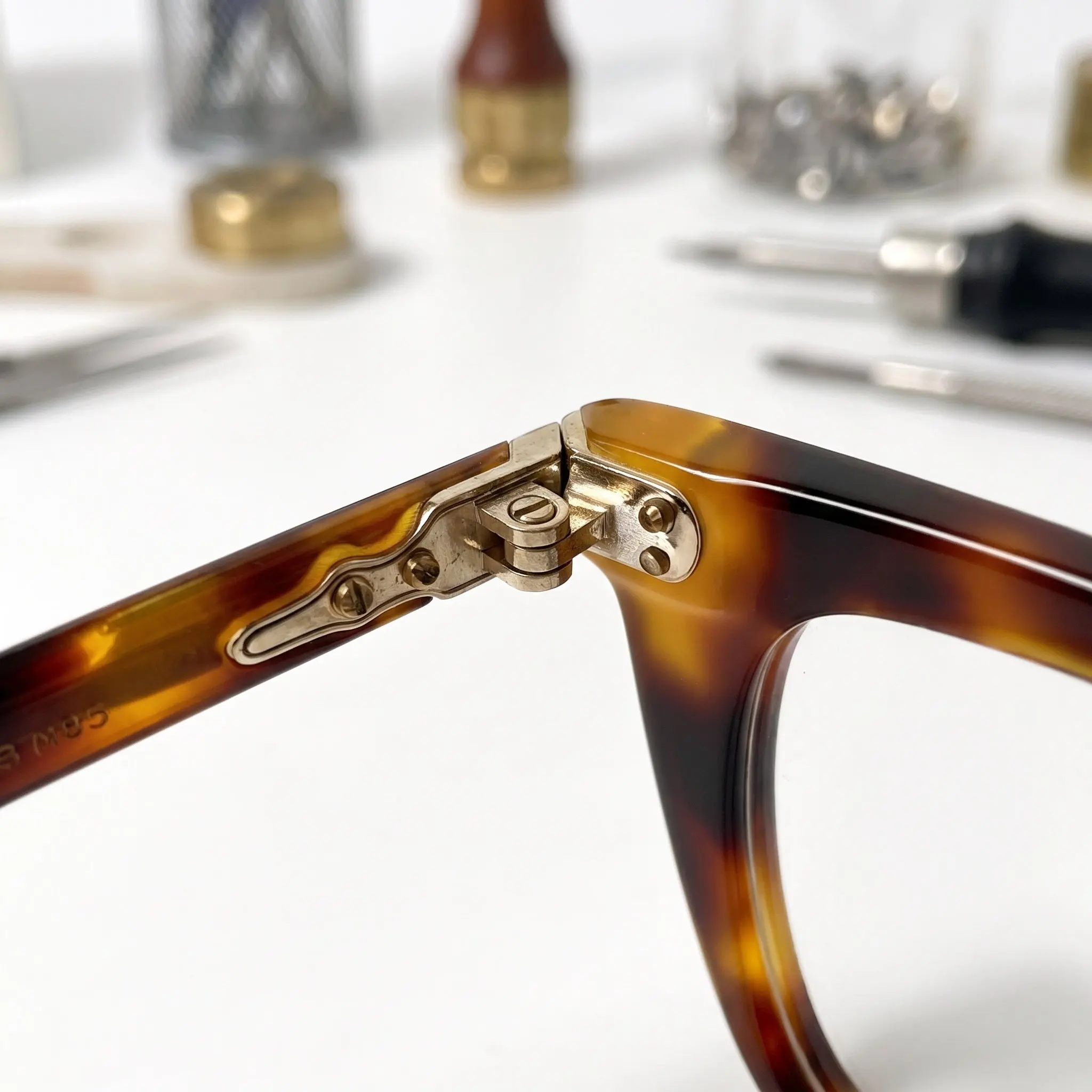1Pair Mini Vintage Brass Eyeglass Hinges Spring Hinge Replacement Kit Eyeglasses Repair Parts Eyewear Hinge Repair Kit
