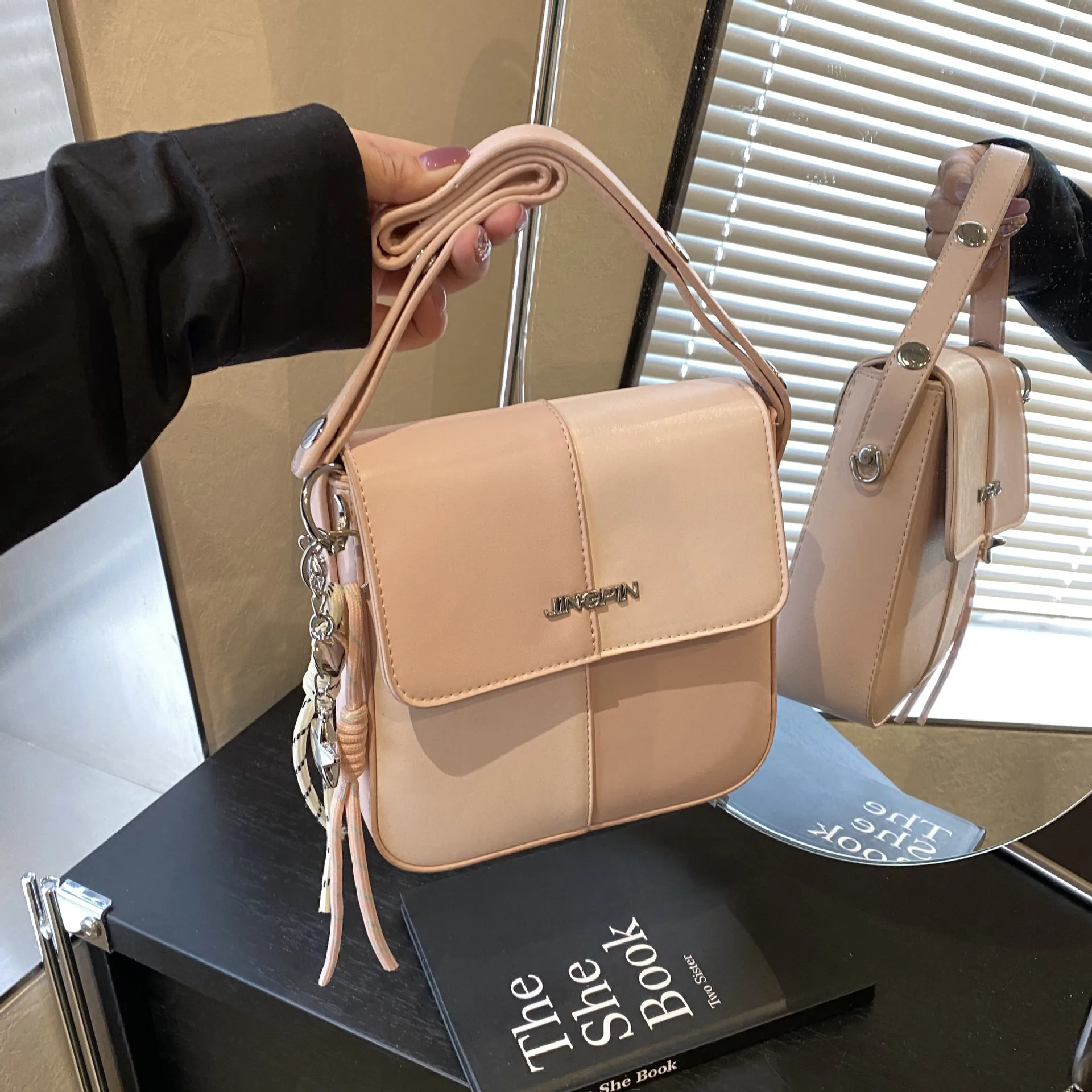 

2025 New Luxury Women's Small Square Bag Fashion Versatile Shoulder Crossbody Top Handle Color Block Handbag
