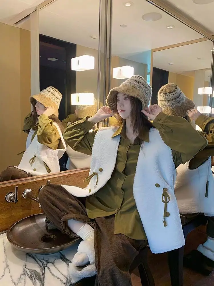 

Жилет из овечьей шерсти 2026: осенне-зимняя утепленная однотонная студенческая куртка с V-образным вырезом, стандартной длины, на одной пуговице, в повседневном стиле