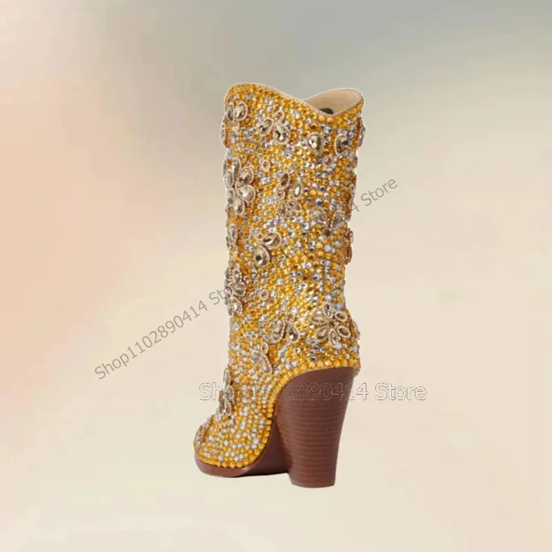 

Gold Crystal Flower Decor Pointed Toe Boots Slip On Women Shoes Chunky High Heels Party Banquet Runway 2026 Zapatos Para Mujere