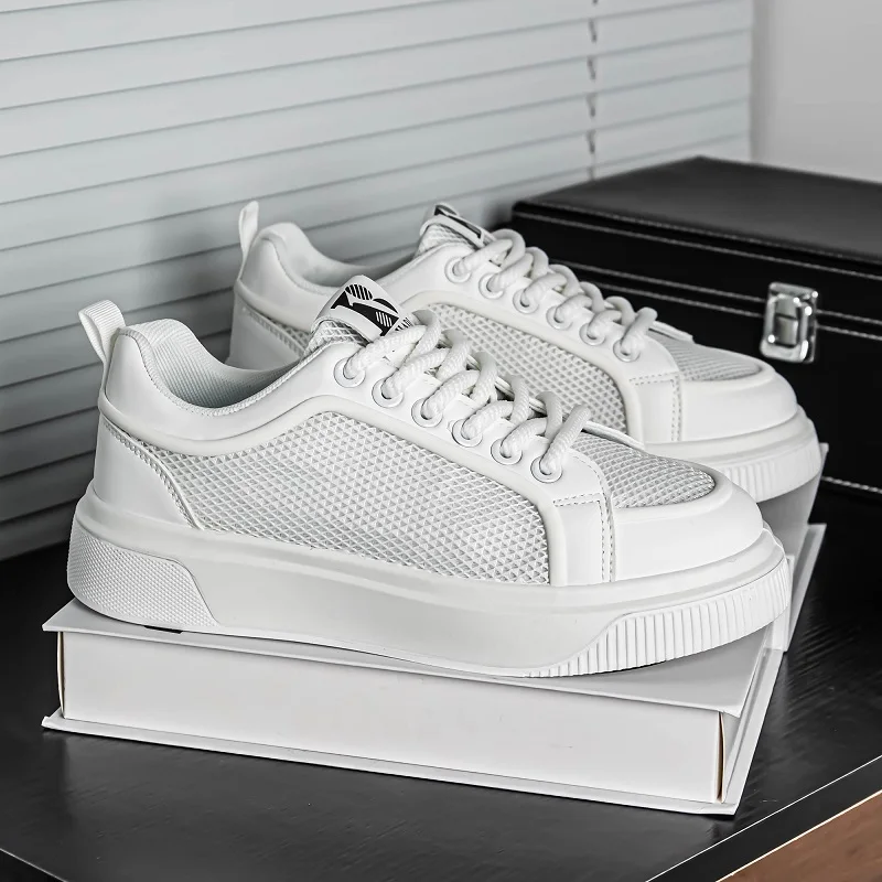 Flexible Soft Sole Men Casual Trainers Plain Minimalist Light Wearproof Street Matching Style Daily Walking Footwear
